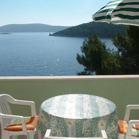Tonka Apartament Vinišće