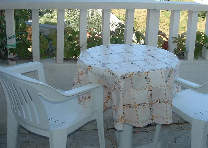 Tonka 公寓 Vinišće